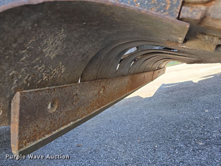 image for item EJ7349 2006 International 7400 dump truck