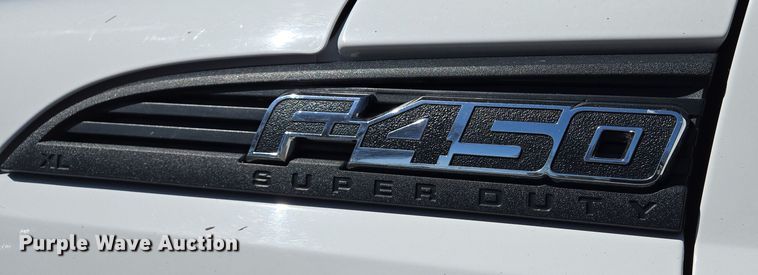 image for item EJ7350 2013 Ford F450 Super Duty XL Crew Cab flatbed truck