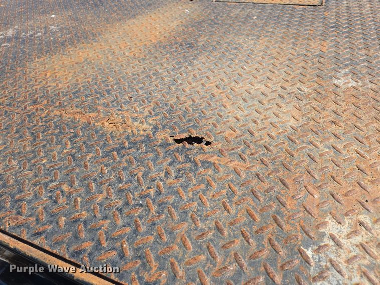 image for item EJ7350 2013 Ford F450 Super Duty XL Crew Cab flatbed truck