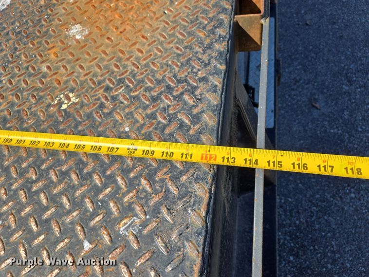 image for item EJ7350 2013 Ford F450 Super Duty XL Crew Cab flatbed truck