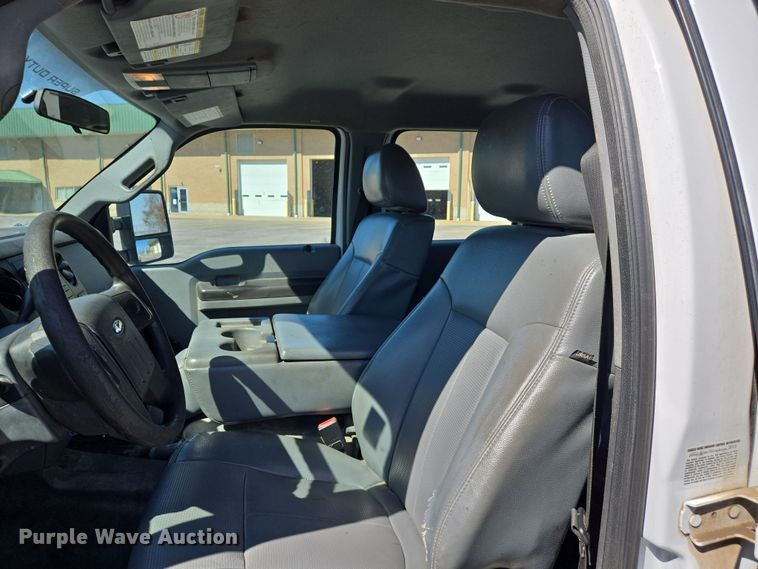 image for item EJ7350 2013 Ford F450 Super Duty XL Crew Cab flatbed truck