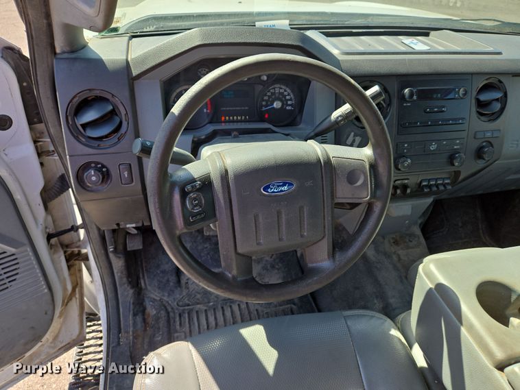 image for item EJ7350 2013 Ford F450 Super Duty XL Crew Cab flatbed truck