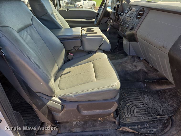 image for item EJ7350 2013 Ford F450 Super Duty XL Crew Cab flatbed truck