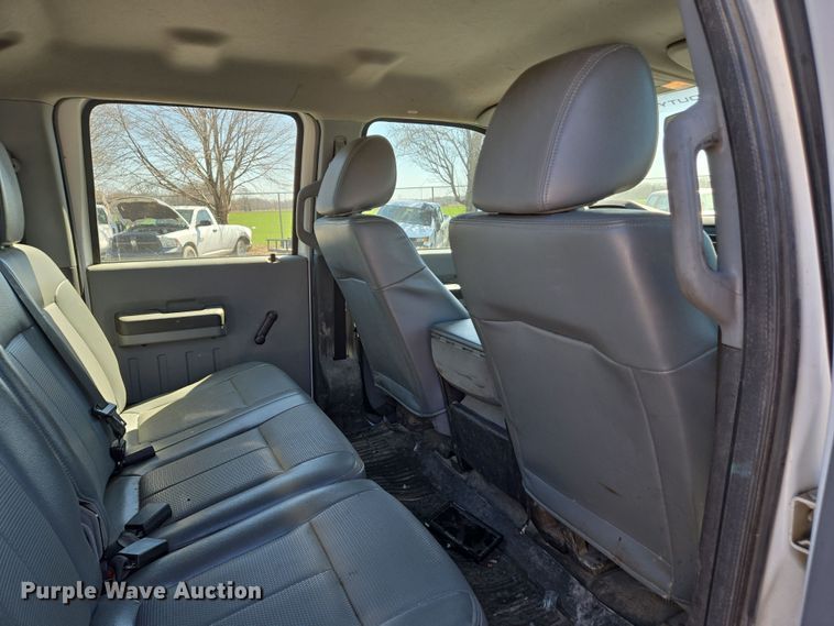 image for item EJ7350 2013 Ford F450 Super Duty XL Crew Cab flatbed truck