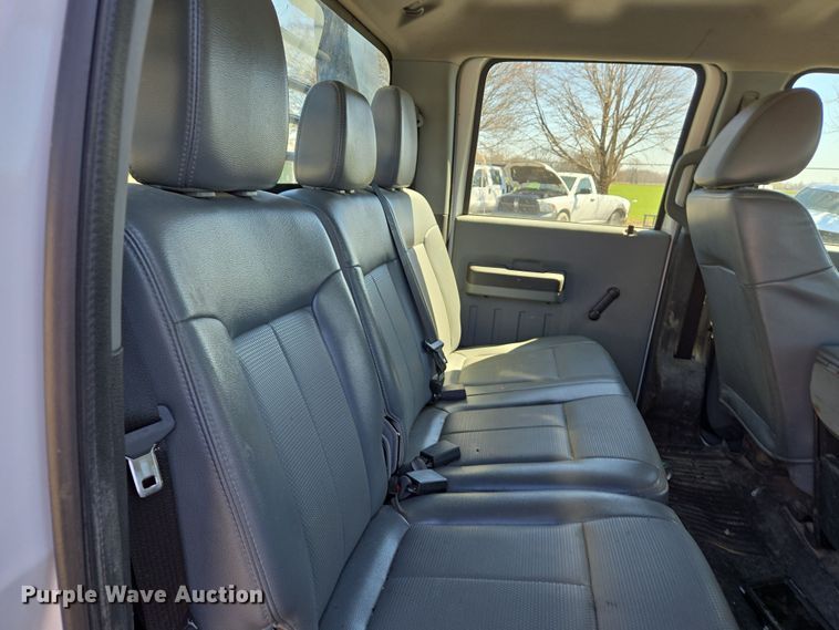 image for item EJ7350 2013 Ford F450 Super Duty XL Crew Cab flatbed truck