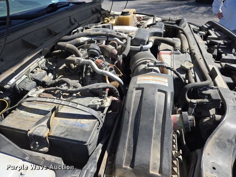 image for item EJ7350 2013 Ford F450 Super Duty XL Crew Cab flatbed truck