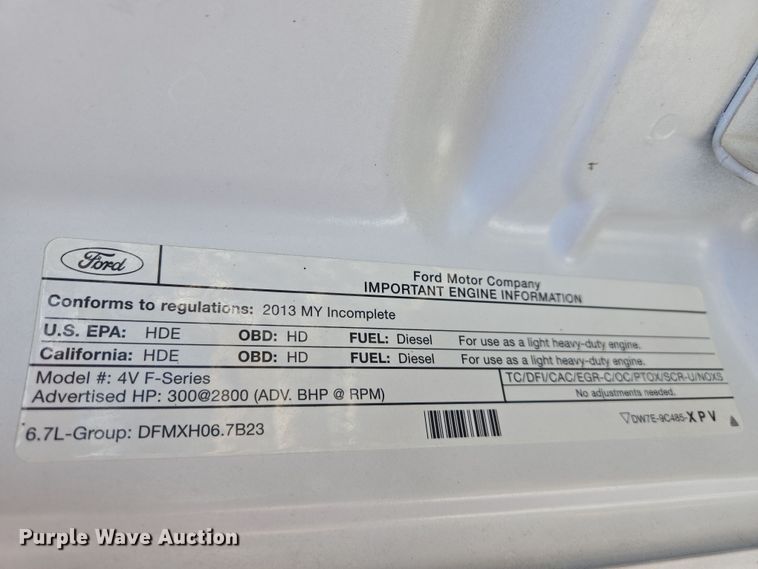 image for item EJ7350 2013 Ford F450 Super Duty XL Crew Cab flatbed truck