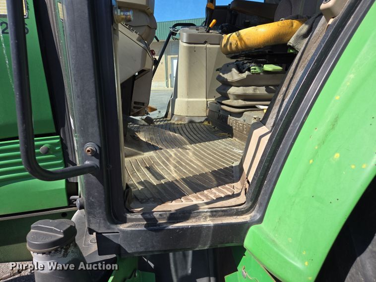 image for item EJ7354 2009 John Deere 6430 tractor