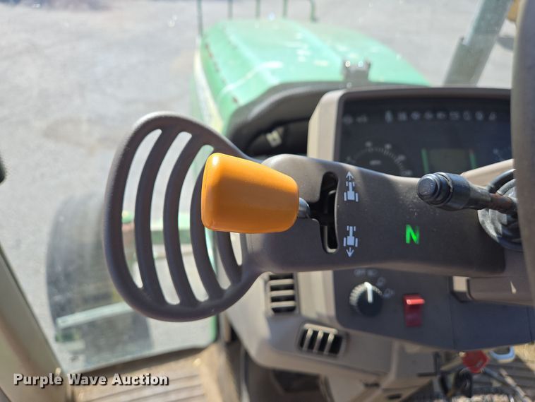 image for item EJ7354 2009 John Deere 6430 tractor