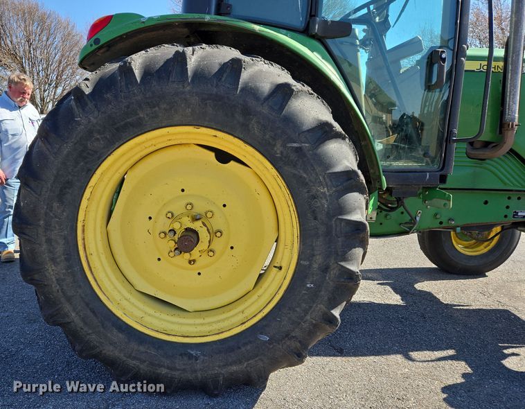 image for item EJ7354 2009 John Deere 6430 tractor