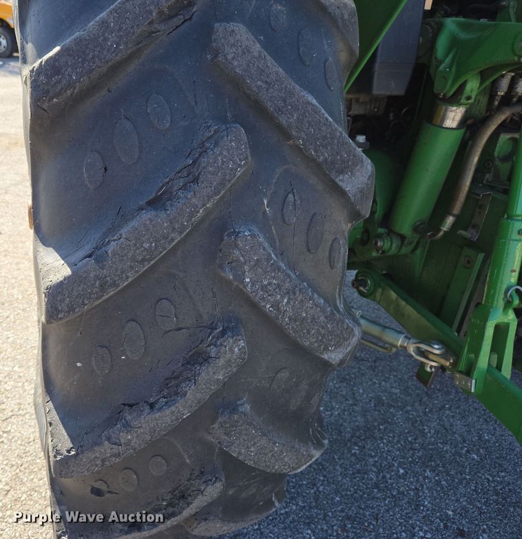 image for item EJ7354 2009 John Deere 6430 tractor