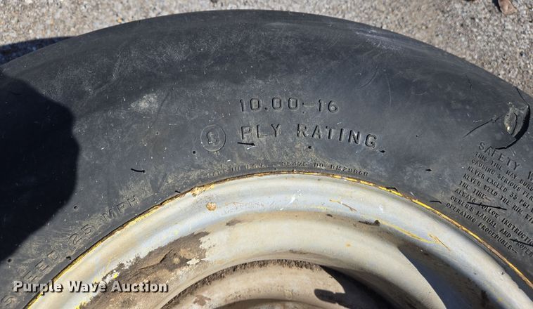 image for item EJ7354 2009 John Deere 6430 tractor