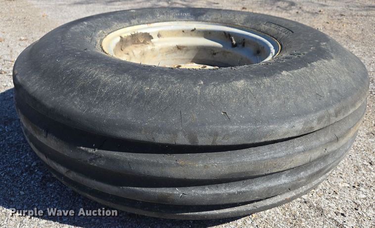 image for item EJ7354 2009 John Deere 6430 tractor