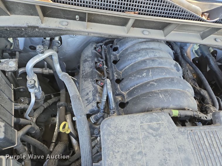 image for item EJ7355 2022 Chevrolet Silverado 1500 Crew Cab pickup truck