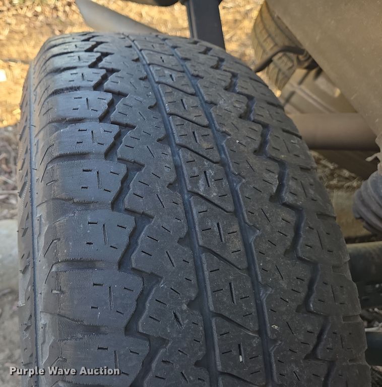 image for item EJ7355 2022 Chevrolet Silverado 1500 Crew Cab pickup truck