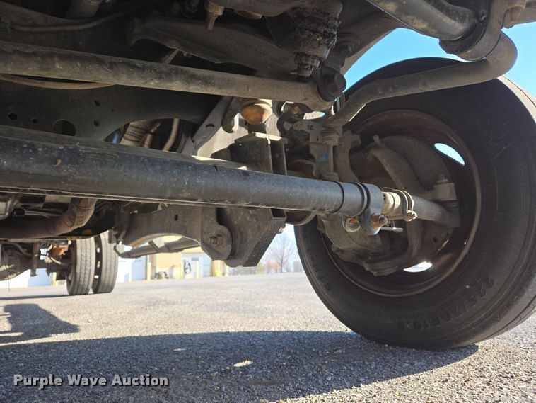 image for item EJ7358 2013 Ford F450 Super Duty XL Crew Cab flatbed truck