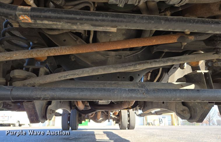 image for item EJ7358 2013 Ford F450 Super Duty XL Crew Cab flatbed truck