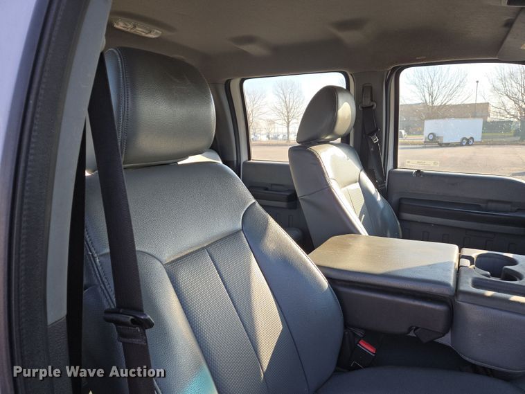 image for item EJ7358 2013 Ford F450 Super Duty XL Crew Cab flatbed truck