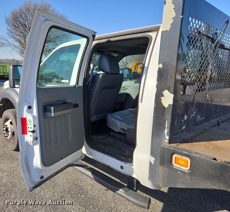 image for item EJ7358 2013 Ford F450 Super Duty XL Crew Cab flatbed truck