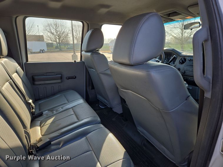 image for item EJ7358 2013 Ford F450 Super Duty XL Crew Cab flatbed truck