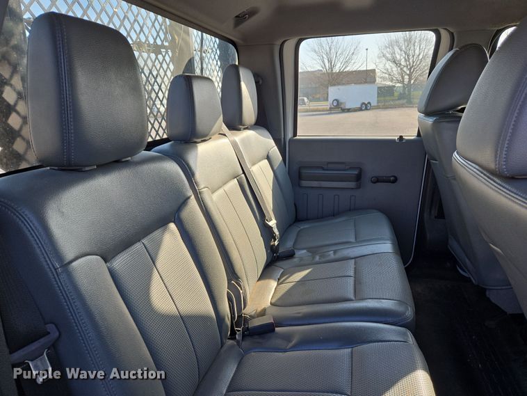 image for item EJ7358 2013 Ford F450 Super Duty XL Crew Cab flatbed truck