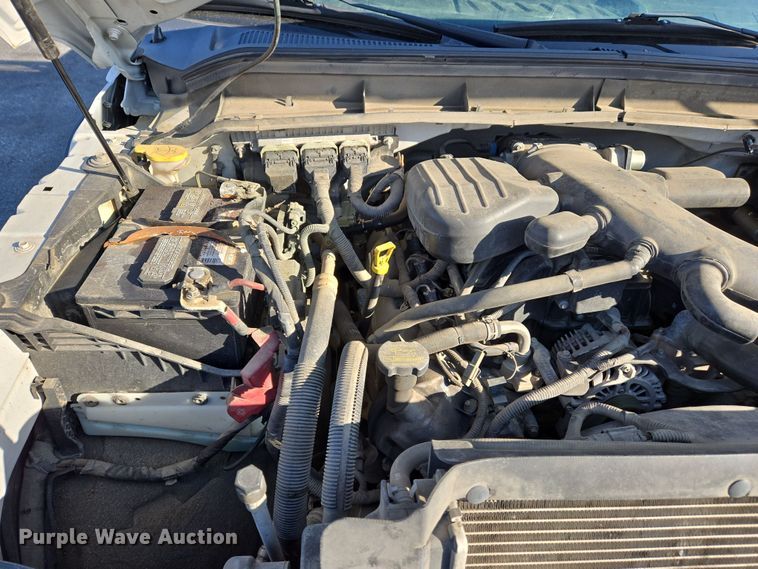 image for item EJ7358 2013 Ford F450 Super Duty XL Crew Cab flatbed truck