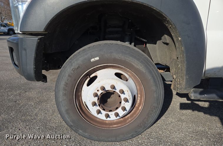 image for item EJ7358 2013 Ford F450 Super Duty XL Crew Cab flatbed truck