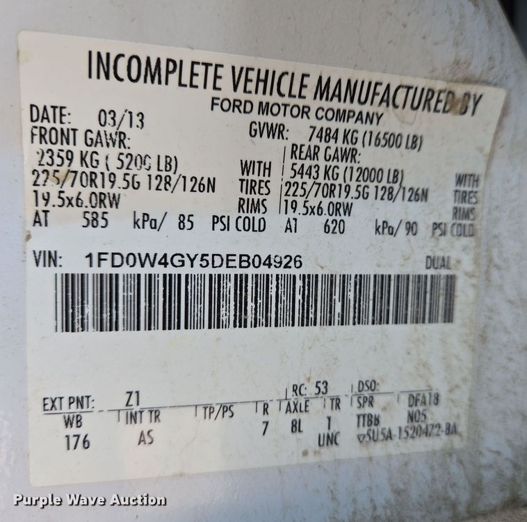 image for item EJ7358 2013 Ford F450 Super Duty XL Crew Cab flatbed truck