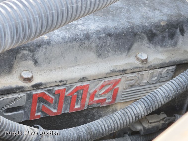 image for item EJ7359 1999 International 2674 semi truck