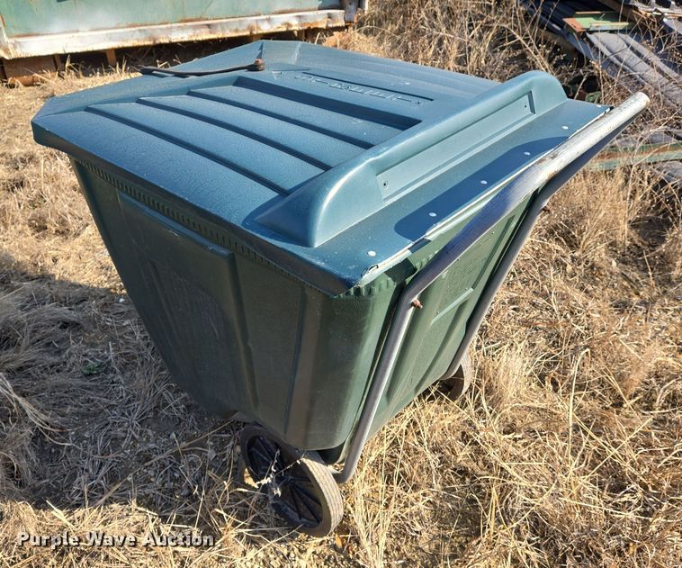 image for item EJ7365 Approximately 50 Ameri-Kart trash carts 
