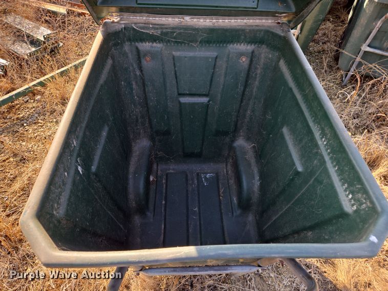 image for item EJ7365 Approximately 50 Ameri-Kart trash carts 