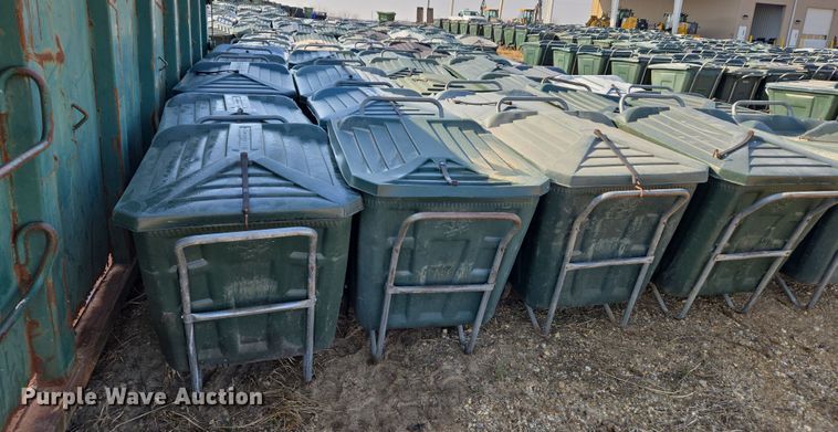 image for item EJ7366 Approximately 50 Ameri-Kart trash carts 