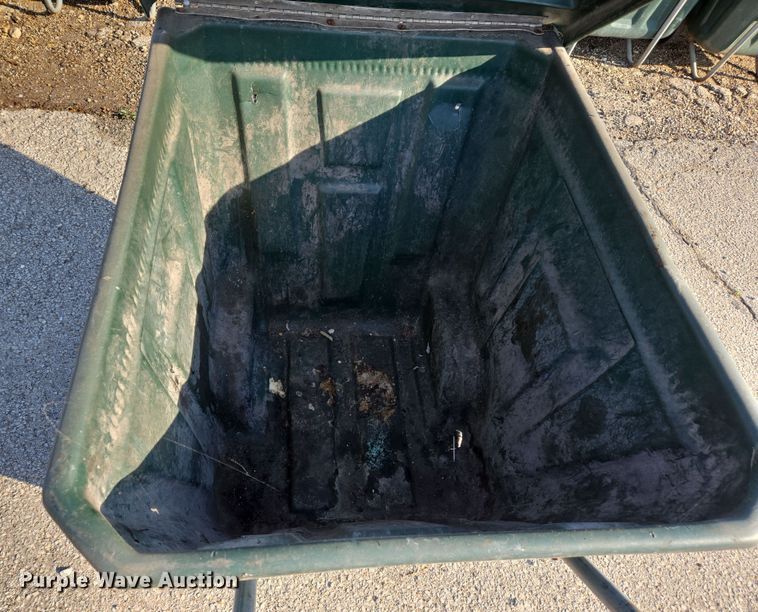 image for item EJ7367 Approximately 50 Ameri-Kart trash carts