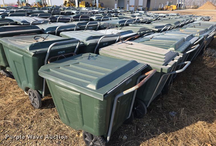 image for item EJ7368 Approximately 50 Ameri-Kart trash carts