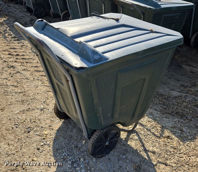 image for item EJ7370 Approximately 50 Ameri-Kart trash carts 