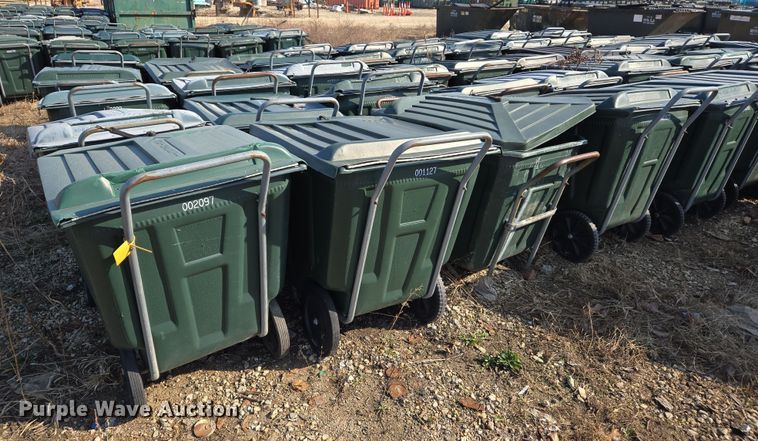 image for item EJ7371 Approximately 50 Ameri-Kart trash carts