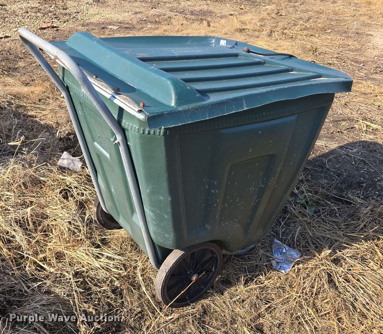 image for item EJ7371 Approximately 50 Ameri-Kart trash carts
