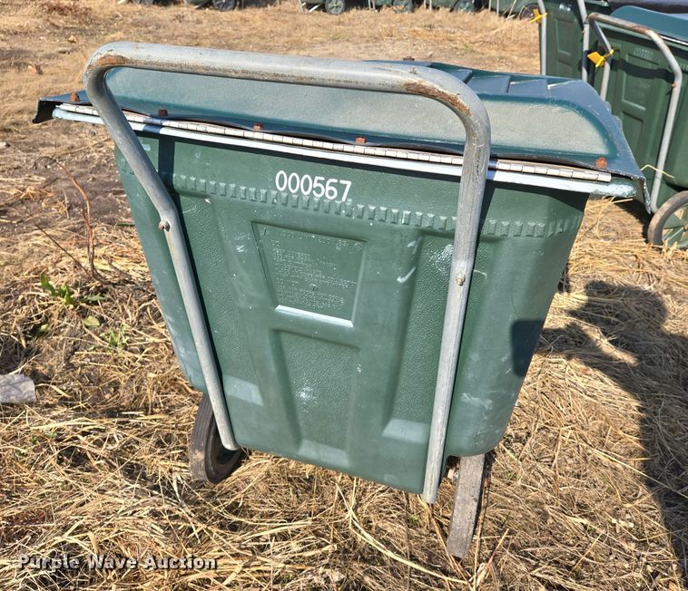 image for item EJ7371 Approximately 50 Ameri-Kart trash carts