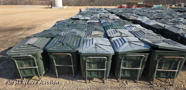 image for item EJ7372 Approximately 125 Ameri-Kart trash carts
