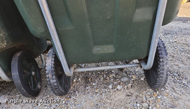 image for item EJ7372 Approximately 125 Ameri-Kart trash carts