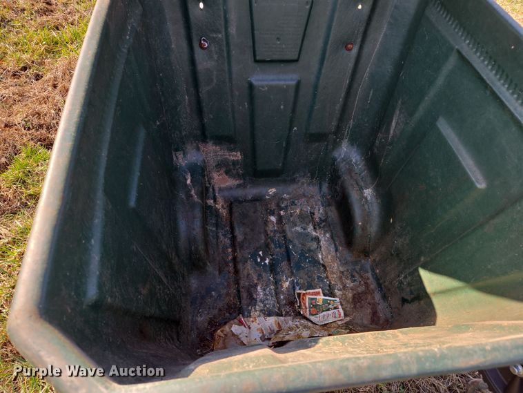 image for item EJ7375  Approximately 50 Ameri-Kart trash karts