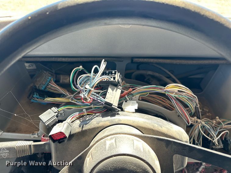 image for item EK0447 2006 Blue Bird school bus