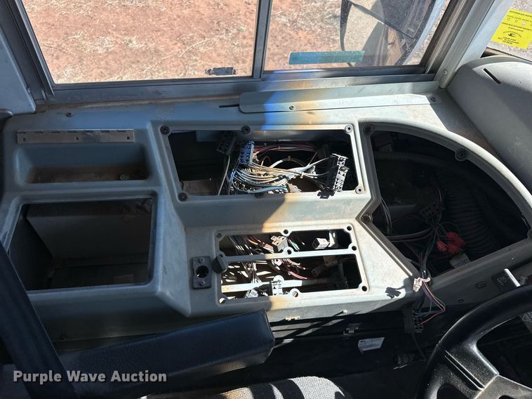 image for item EK0447 2006 Blue Bird school bus