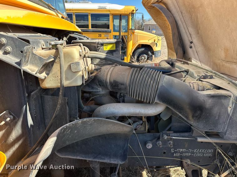 image for item EK0447 2006 Blue Bird school bus