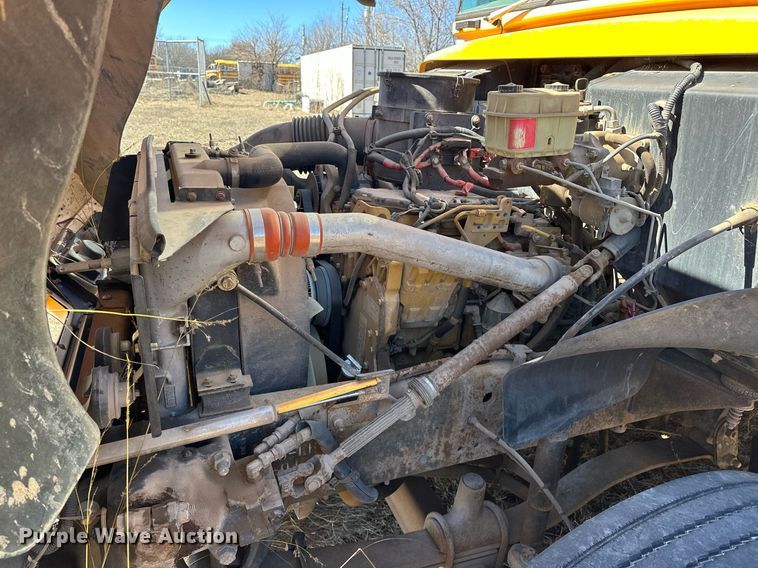 image for item EK0447 2006 Blue Bird school bus