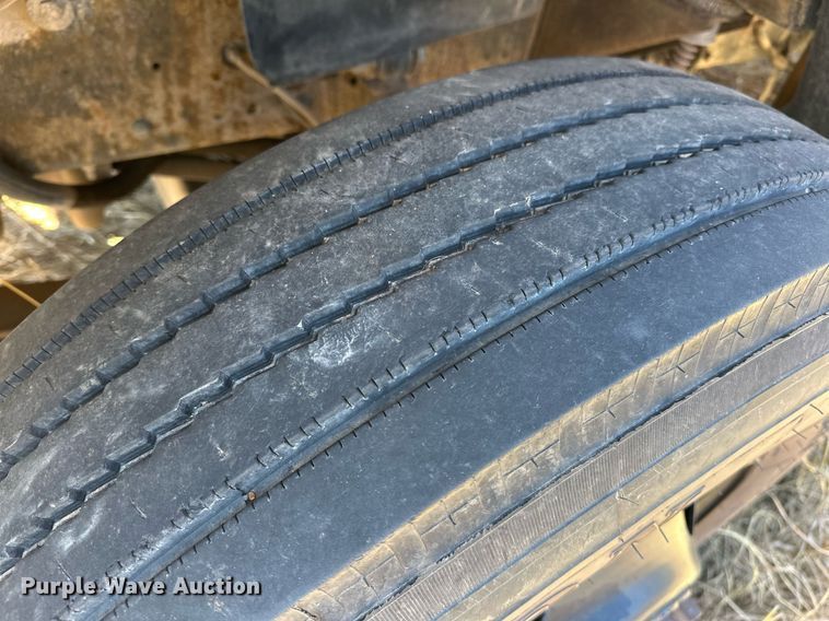 image for item EK0447 2006 Blue Bird school bus