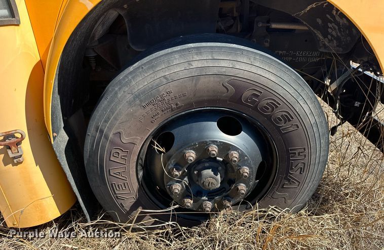 image for item EK0447 2006 Blue Bird school bus