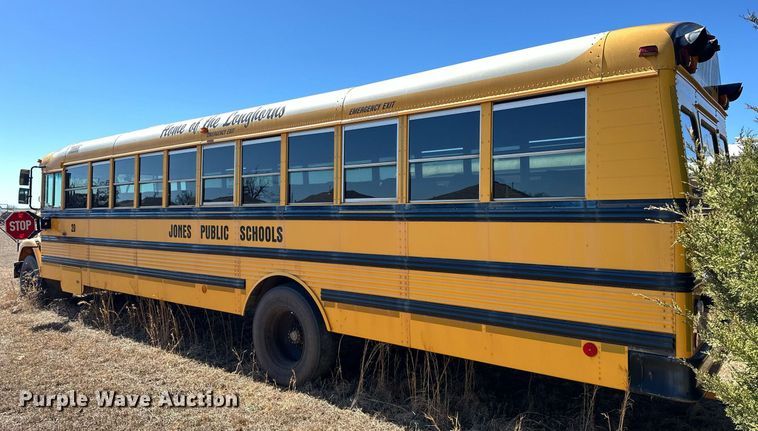 image for item EK0448 2003 Freightliner Thomas Built school bus