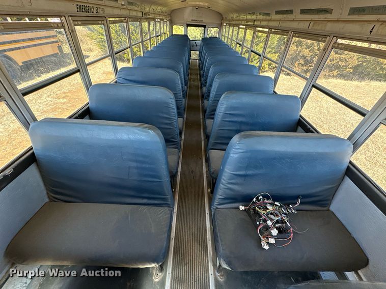 image for item EK0448 2003 Freightliner Thomas Built school bus