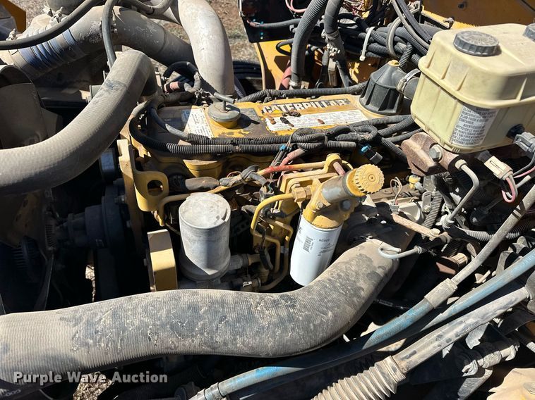 image for item EK0448 2003 Freightliner Thomas Built school bus